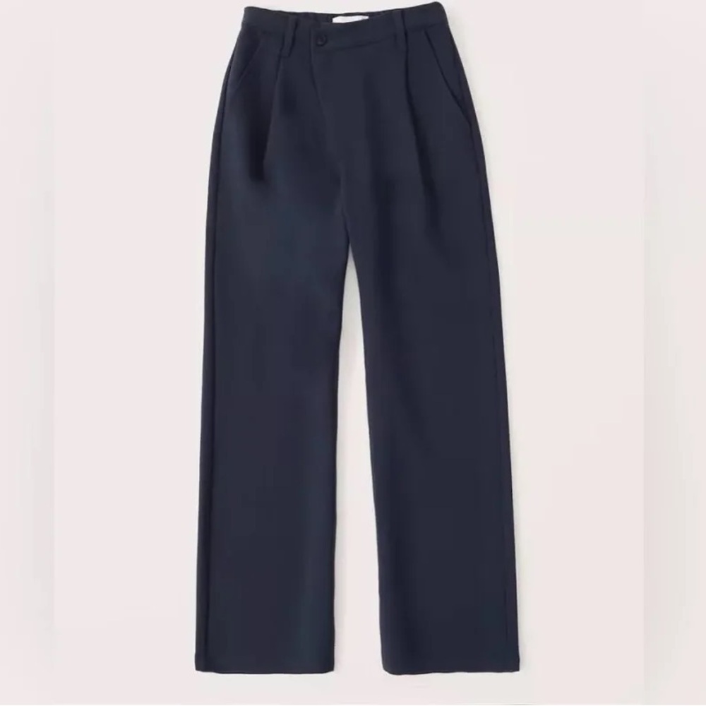 Abercrombie - Tailored 90s Relaxed Pants